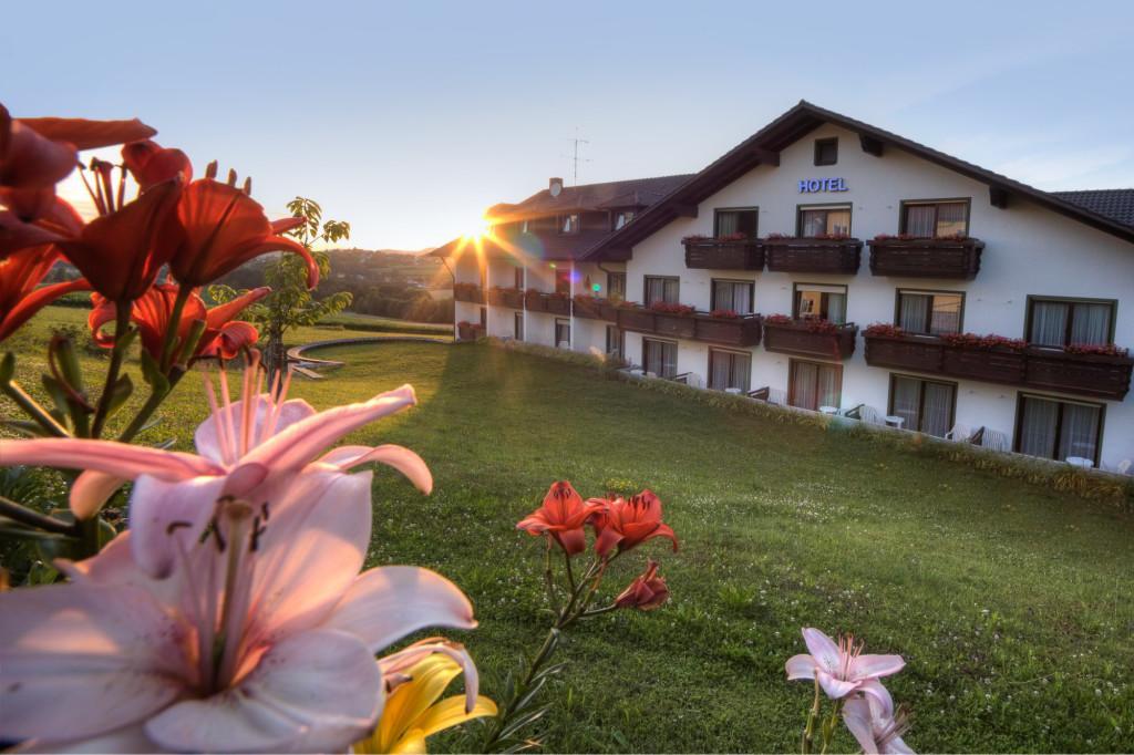 Urlaubshotel Binder Büchlberg Eksteriør billede