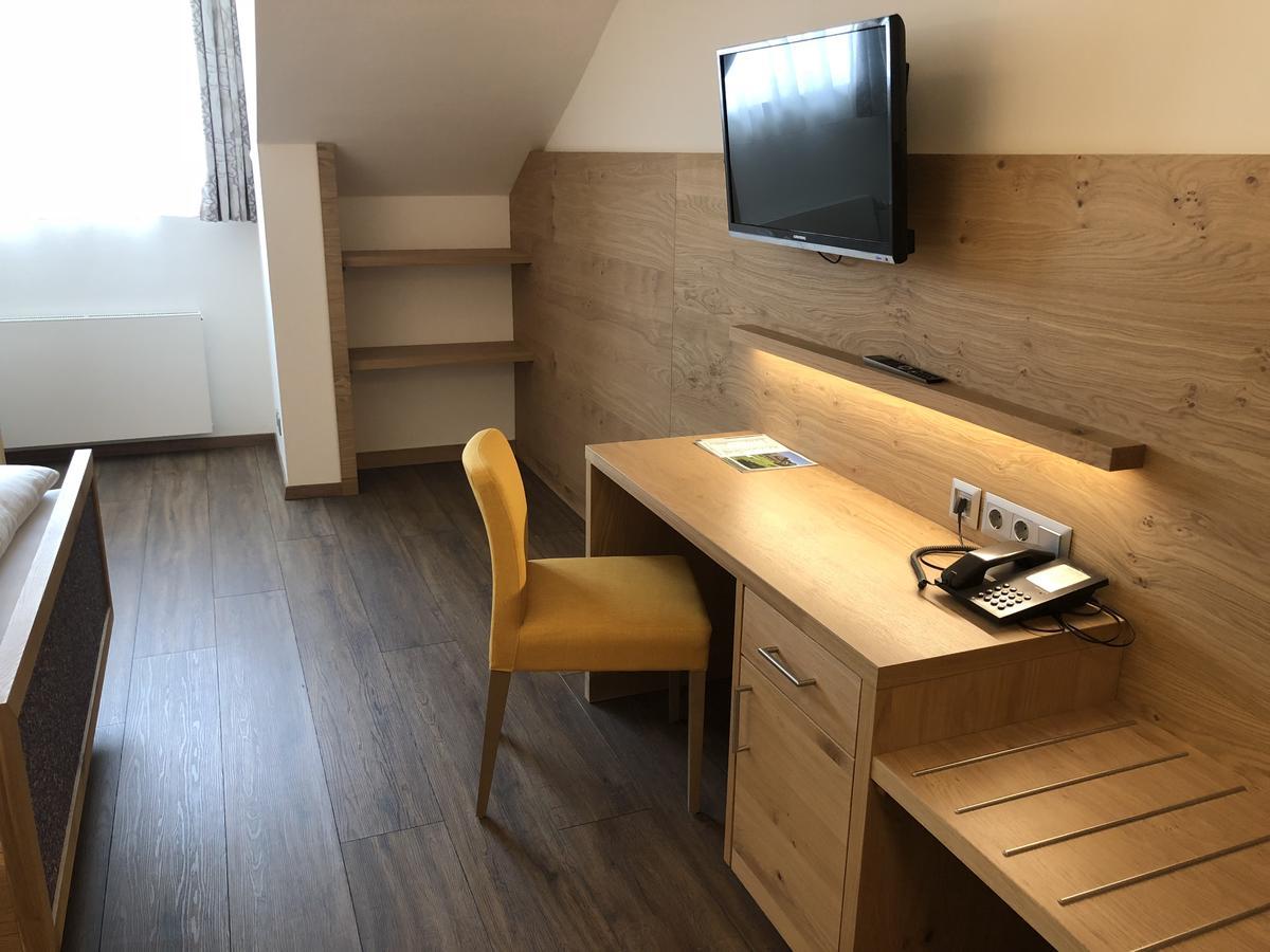Urlaubshotel Binder Büchlberg Eksteriør billede